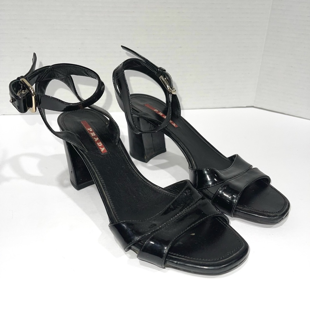 Vintage Y2K Prada Black Patent Leather Heels Size: 6